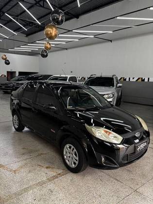FORD FIESTA 1.6 ROCAM 8V FLEX 4P MANUAL